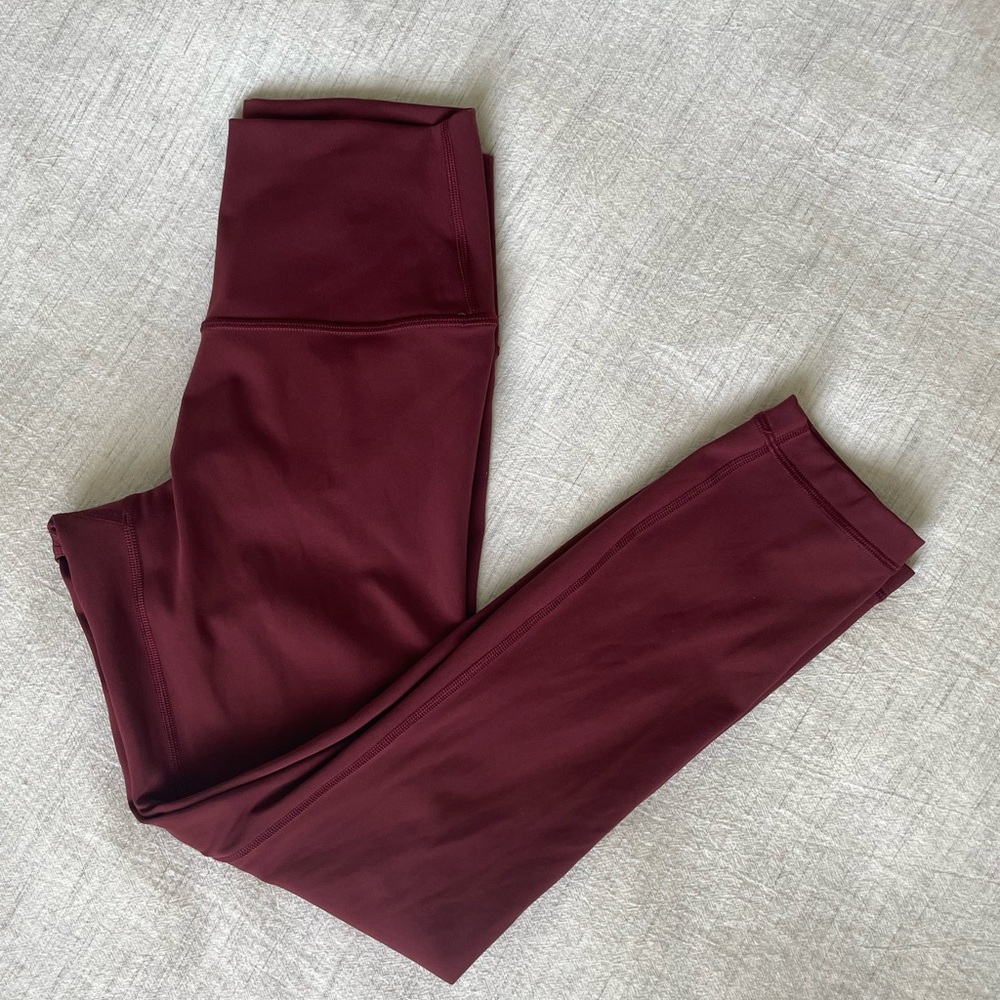 Lululemon Wunder Under Crop High-Rise *Full-On Luxtreme 23"